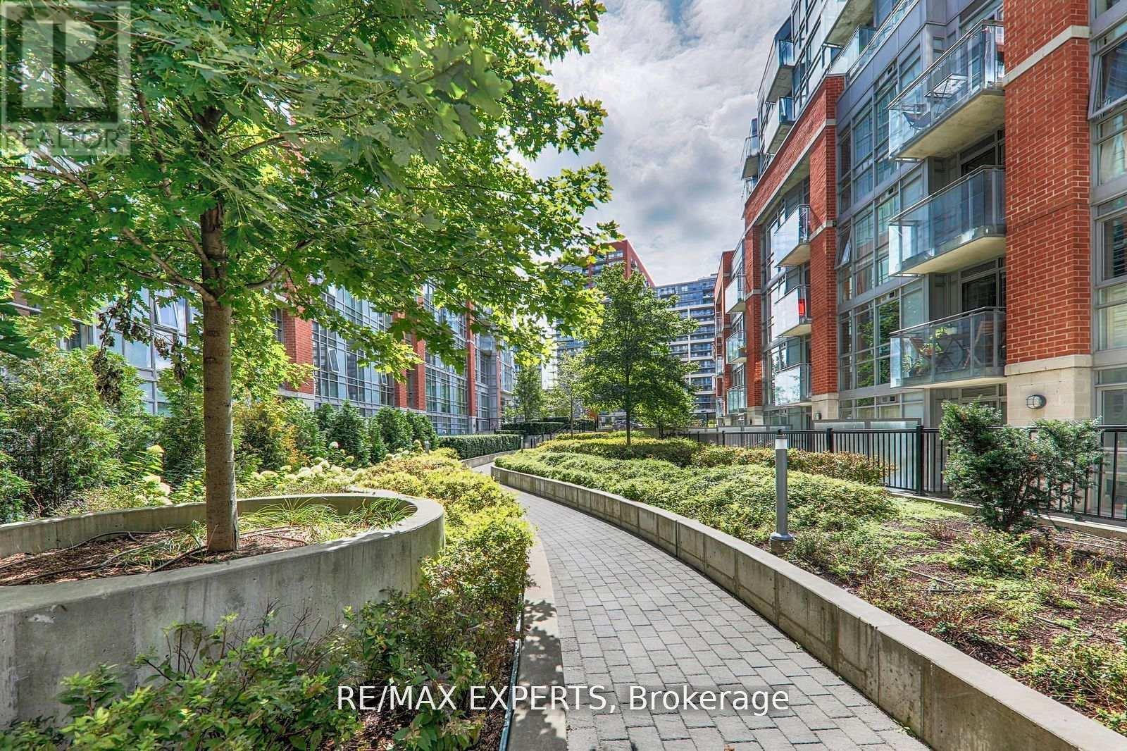 711 - 170 Sudbury Street, Toronto (Little Portugal), Ontario  M6J 0A1 - Photo 3 - C12277512