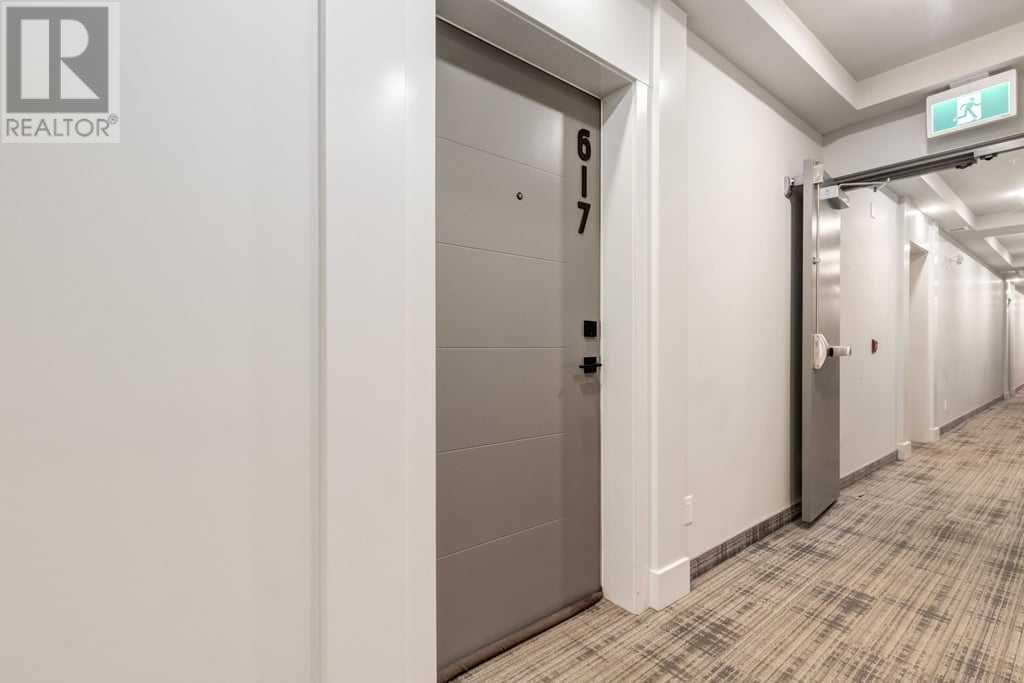 Property at 617, 4138 University Avenue NW image 4