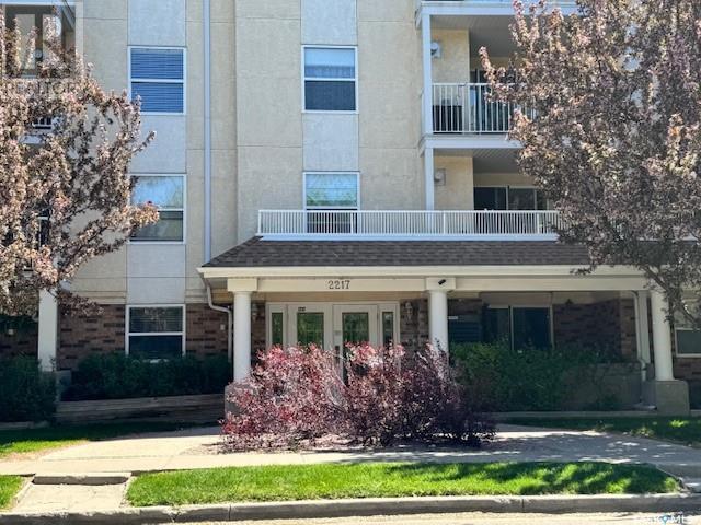 Property at 304 2217 Angus STREET image 2