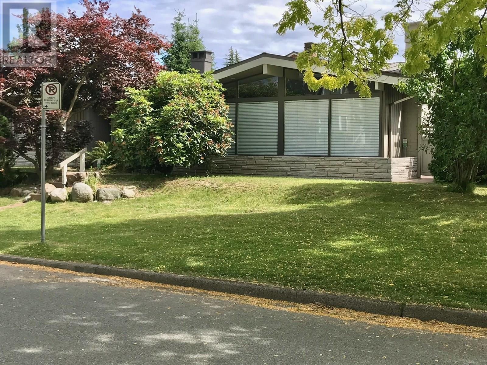 708 W 48th Avenue, Vancouver, British Columbia  V5Z 2R9 - Photo 2 - R3017574