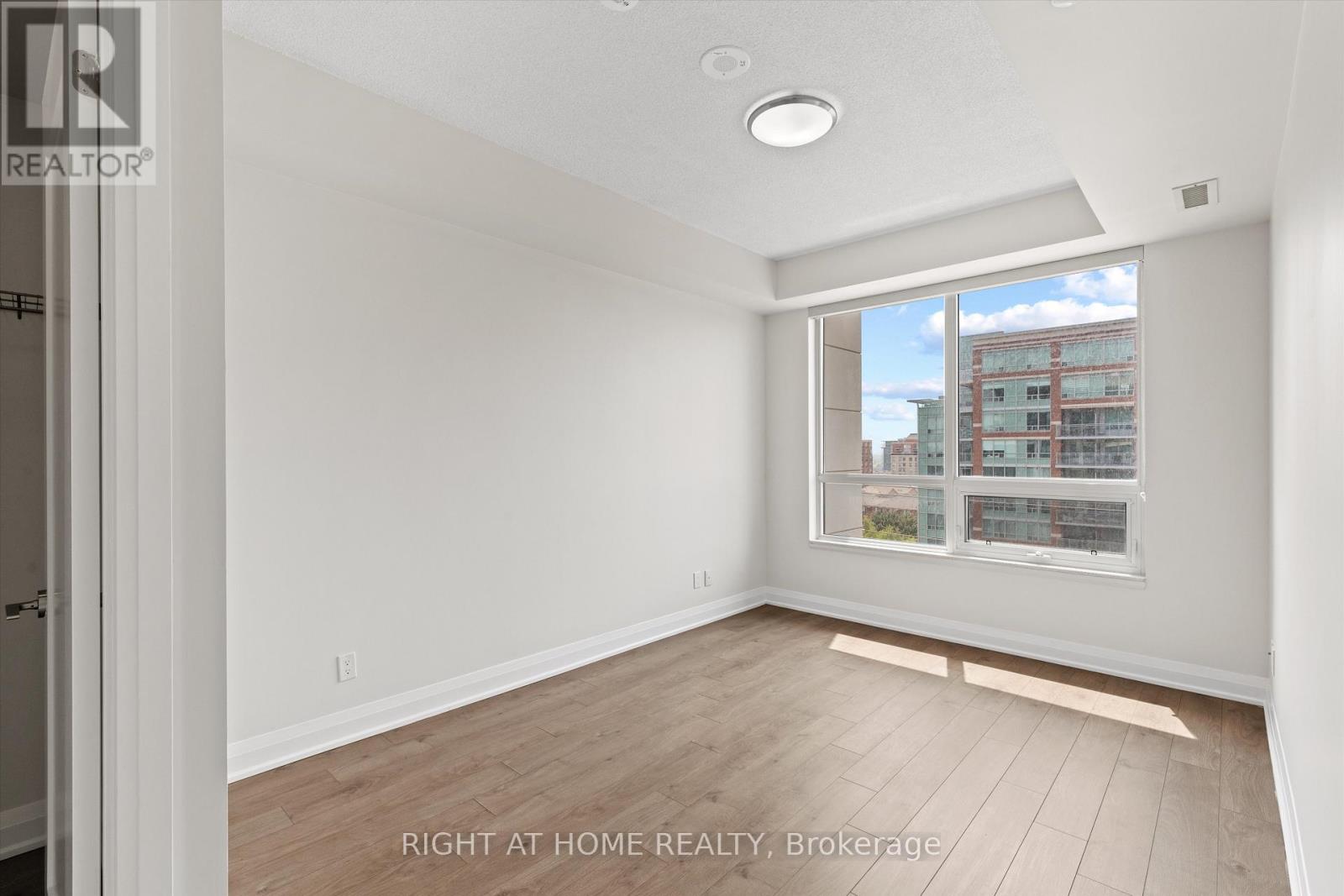 809 - 396 Highway 7 E, Richmond Hill, Ontario  L4B 0G7 - Photo 21 - N12277508