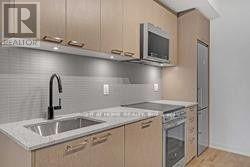 313 - 1808 St.clair Avenue W, Toronto (Weston-Pellam Park), Ontario  M6N 0C1 - Photo 9 - W12277441