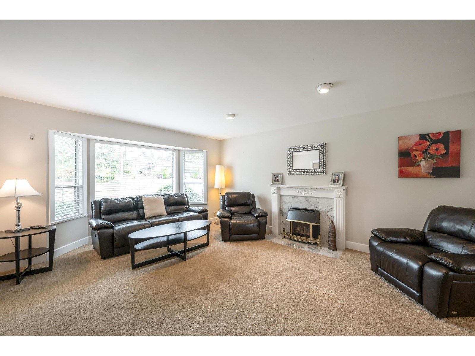 Property at 5644 E SUNRISE CRESCENT image 4