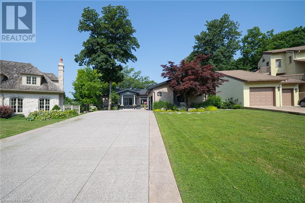 Property at 26 SCARFE Gardens image 1