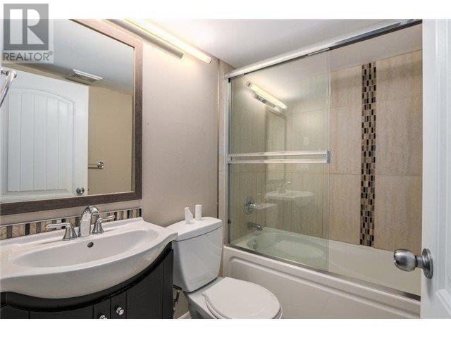 1942 E 49th Avenue, Vancouver, British Columbia  V5P 1T3 - Photo 9 - R3023834