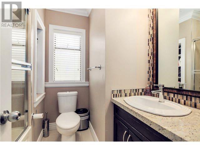 1942 E 49th Avenue, Vancouver, British Columbia  V5P 1T3 - Photo 10 - R3023834