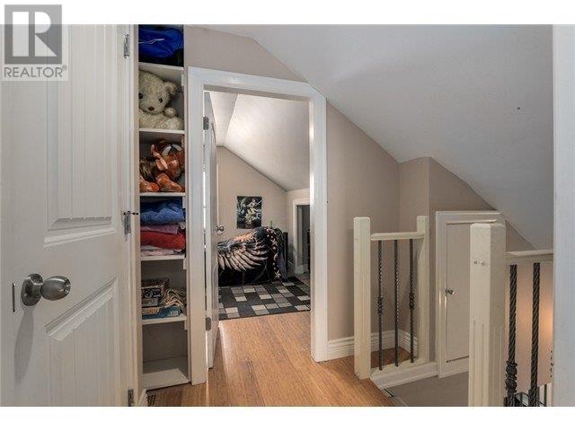 1942 E 49th Avenue, Vancouver, British Columbia  V5P 1T3 - Photo 16 - R3023834