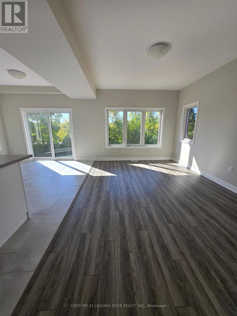 Upper - 66 Willson Drive, Thorold (Hurricane/merrittville), Ontario  L2V 0G7 - Photo 11 - X12277510