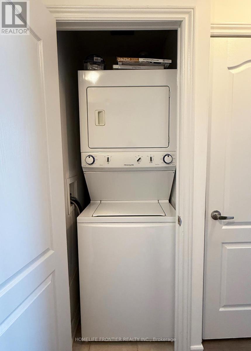 305 - 8323 Kennedy Road, Markham (Village Green-South Unionville), Ontario  L3R 1J5 - Photo 7 - N12277388
