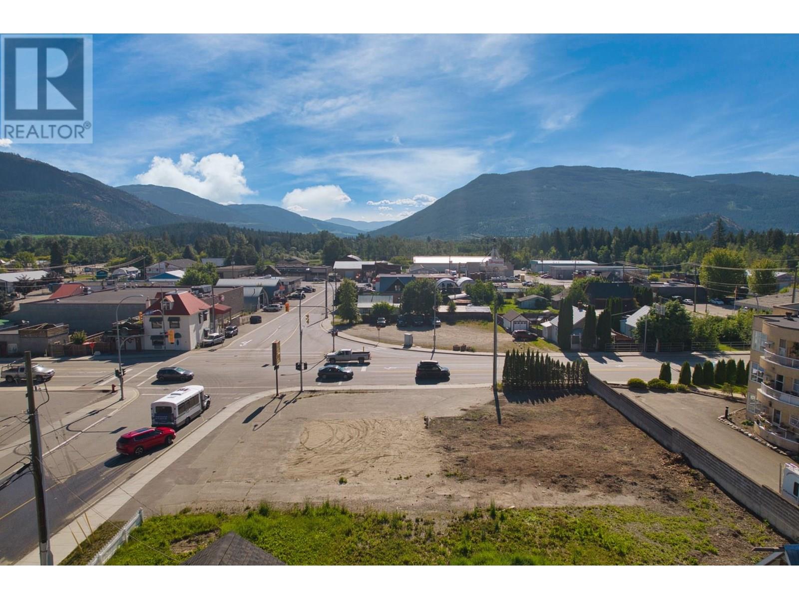 606 George Street, Enderby, British Columbia  V0E 1V1 - Photo 2 - 10355558