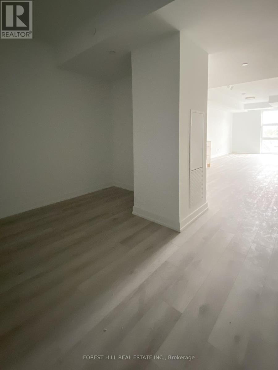 410 - 2000 Bathurst Street, Toronto, Ontario  M5P 0A7 - Photo 7 - C12277529