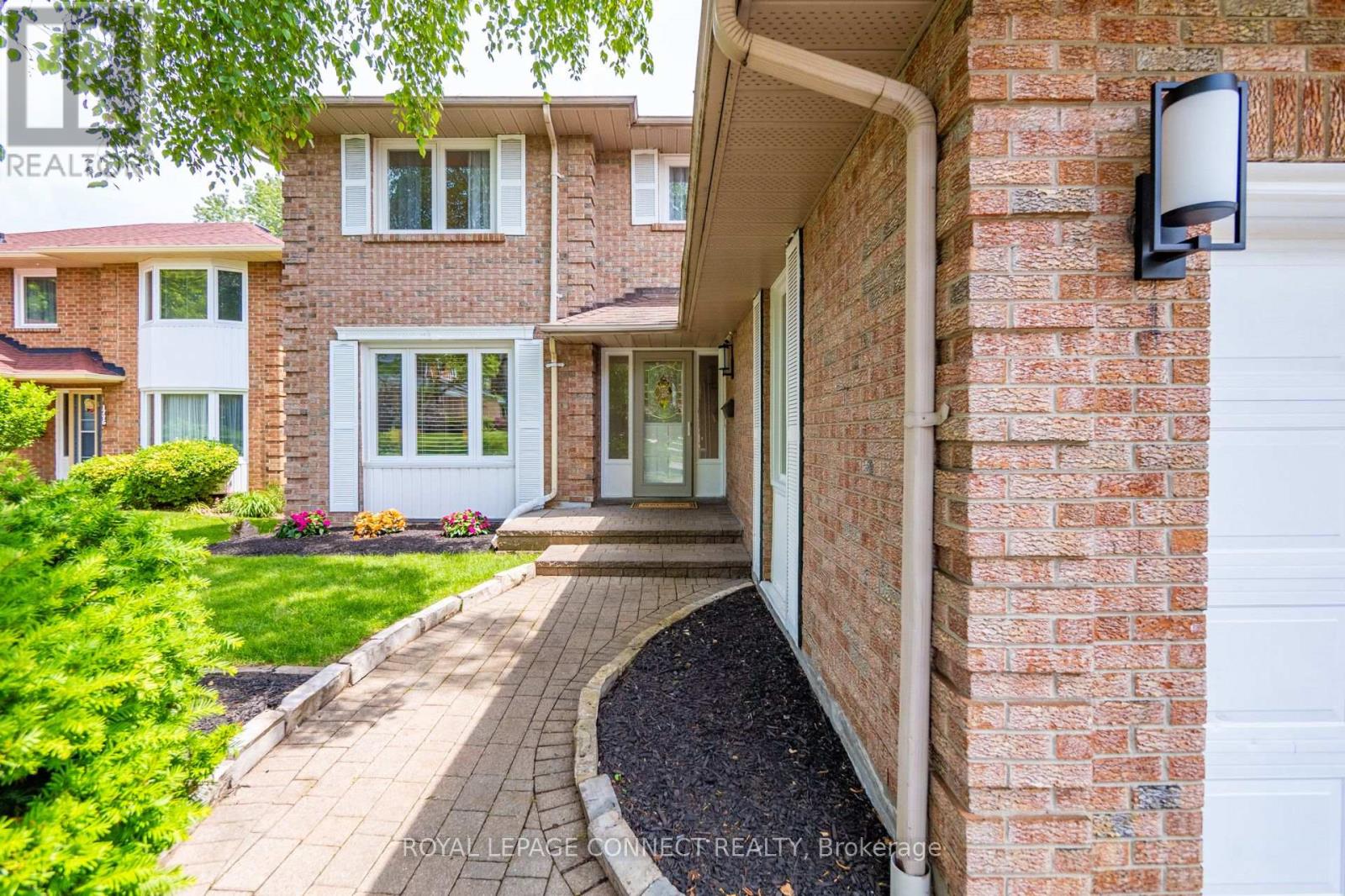 Property at 1793 PARKSIDE DRIVE image 4