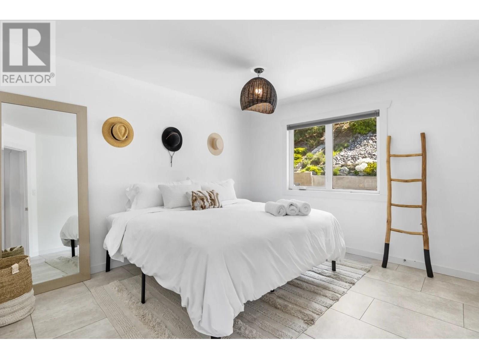 1876 Dewdney Road, Kelowna, British Columbia  V1V 2C3 - Photo 18 - 10355459