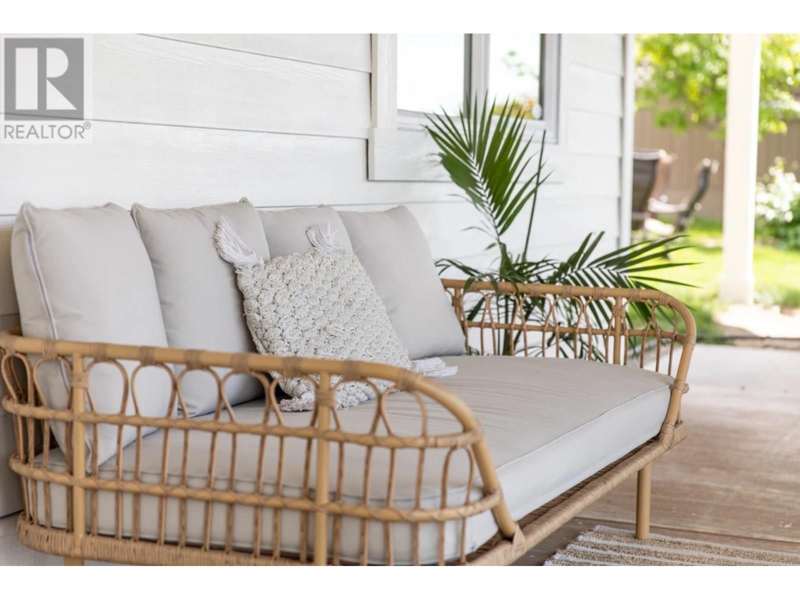 1876 Dewdney Road, Kelowna, British Columbia  V1V 2C3 - Photo 30 - 10355459