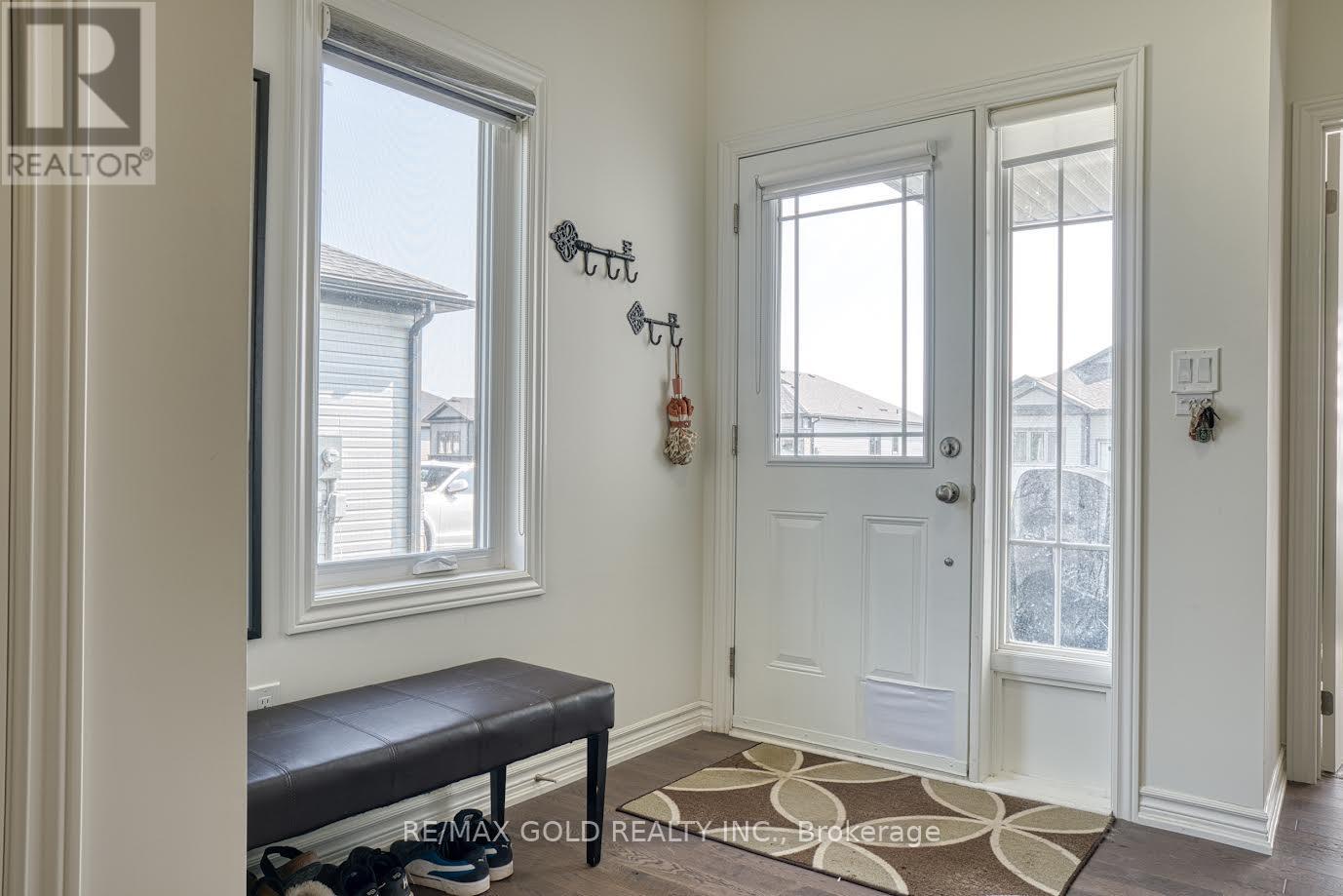 166 Ellen Street, North Perth, Ontario  N0G 1B0 - Photo 6 - X12277562