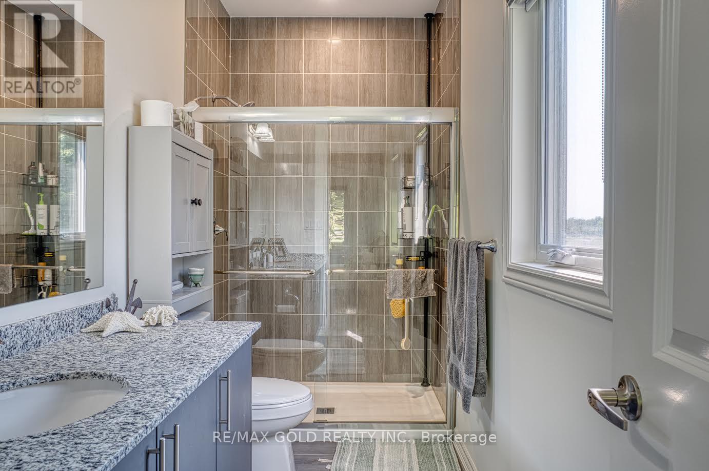 166 Ellen Street, North Perth, Ontario  N0G 1B0 - Photo 10 - X12277562