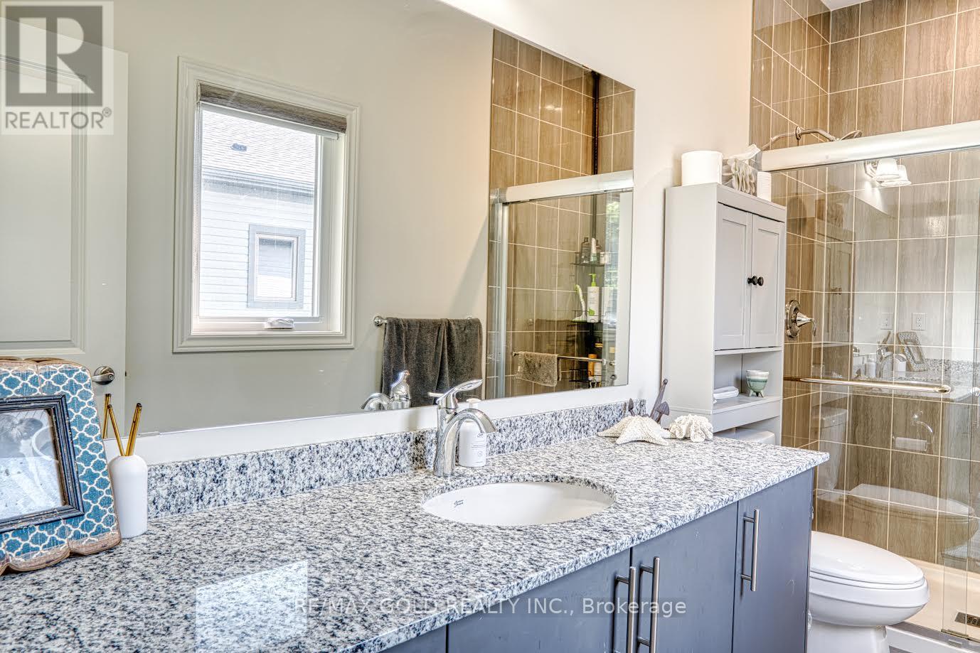 166 Ellen Street, North Perth, Ontario  N0G 1B0 - Photo 11 - X12277562