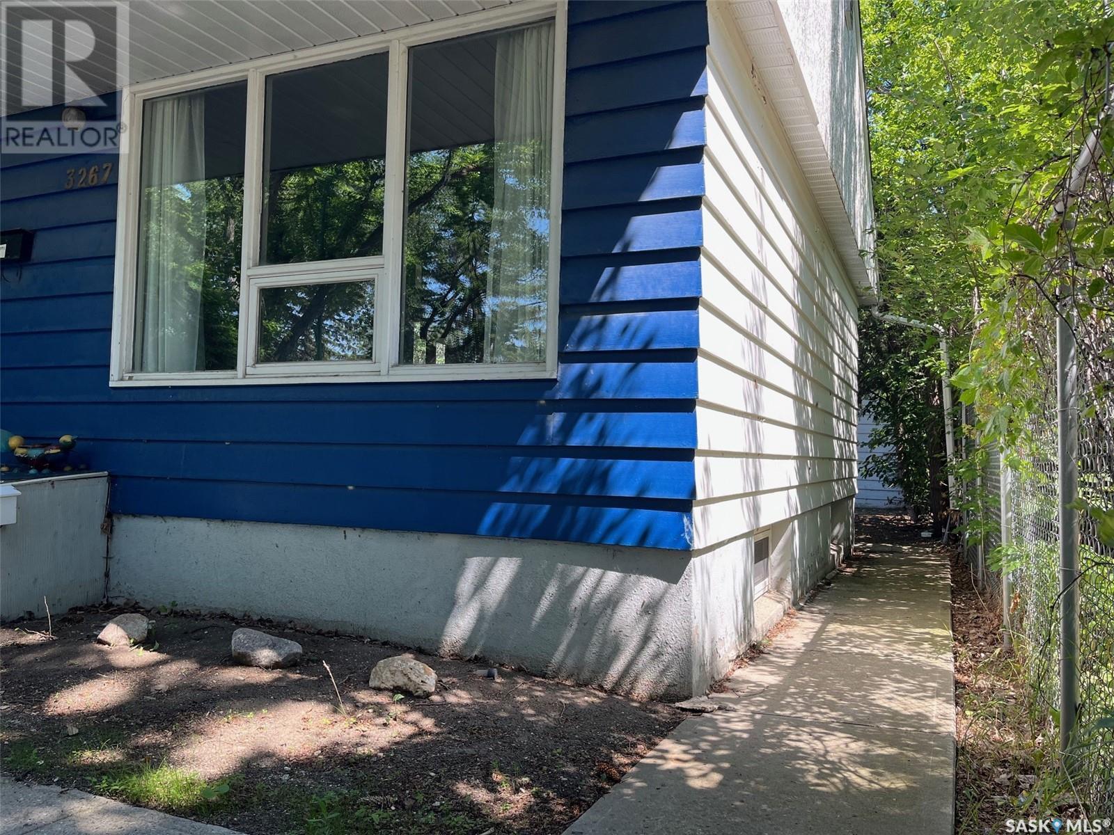 Property at 3267 Athol STREET image 2