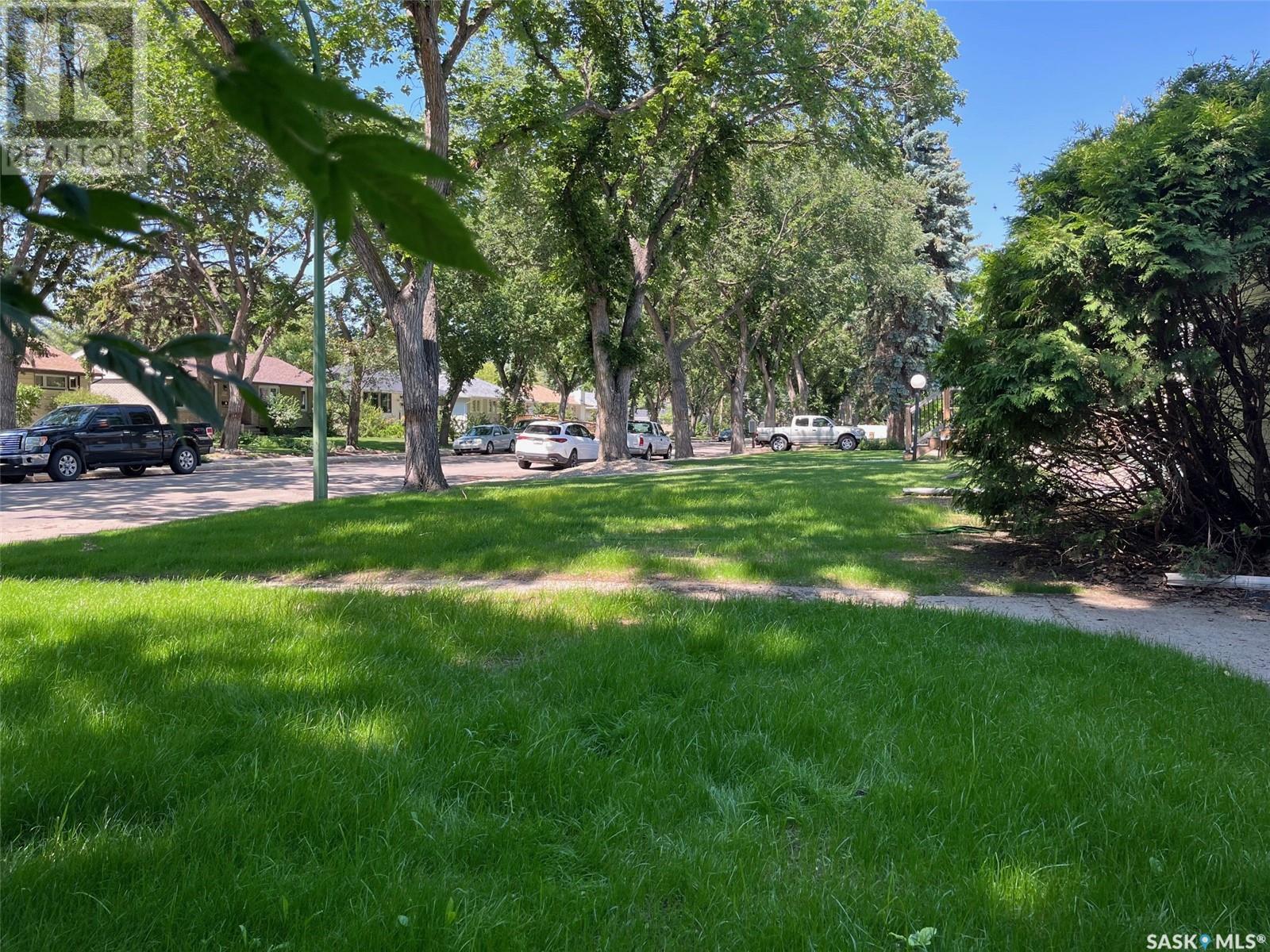 Property at 3267 Athol STREET image 3