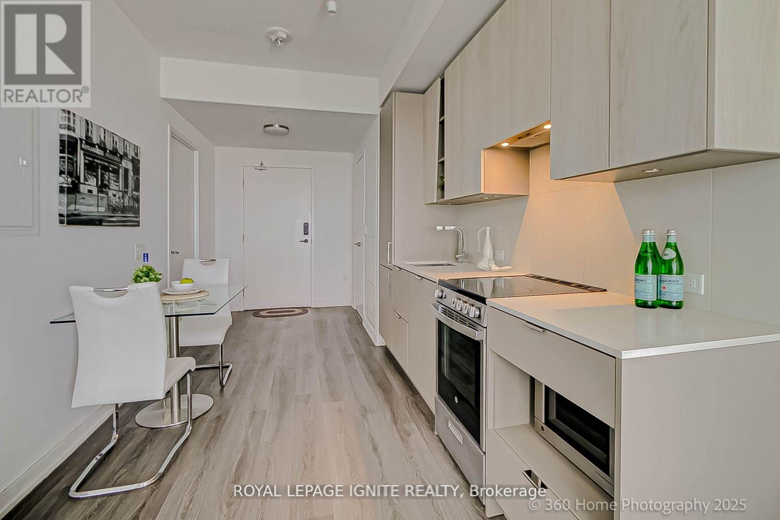 4010 - 3883 Quartz Road, Mississauga, Ontario  L5B 4M6 - Photo 12 - W12277597