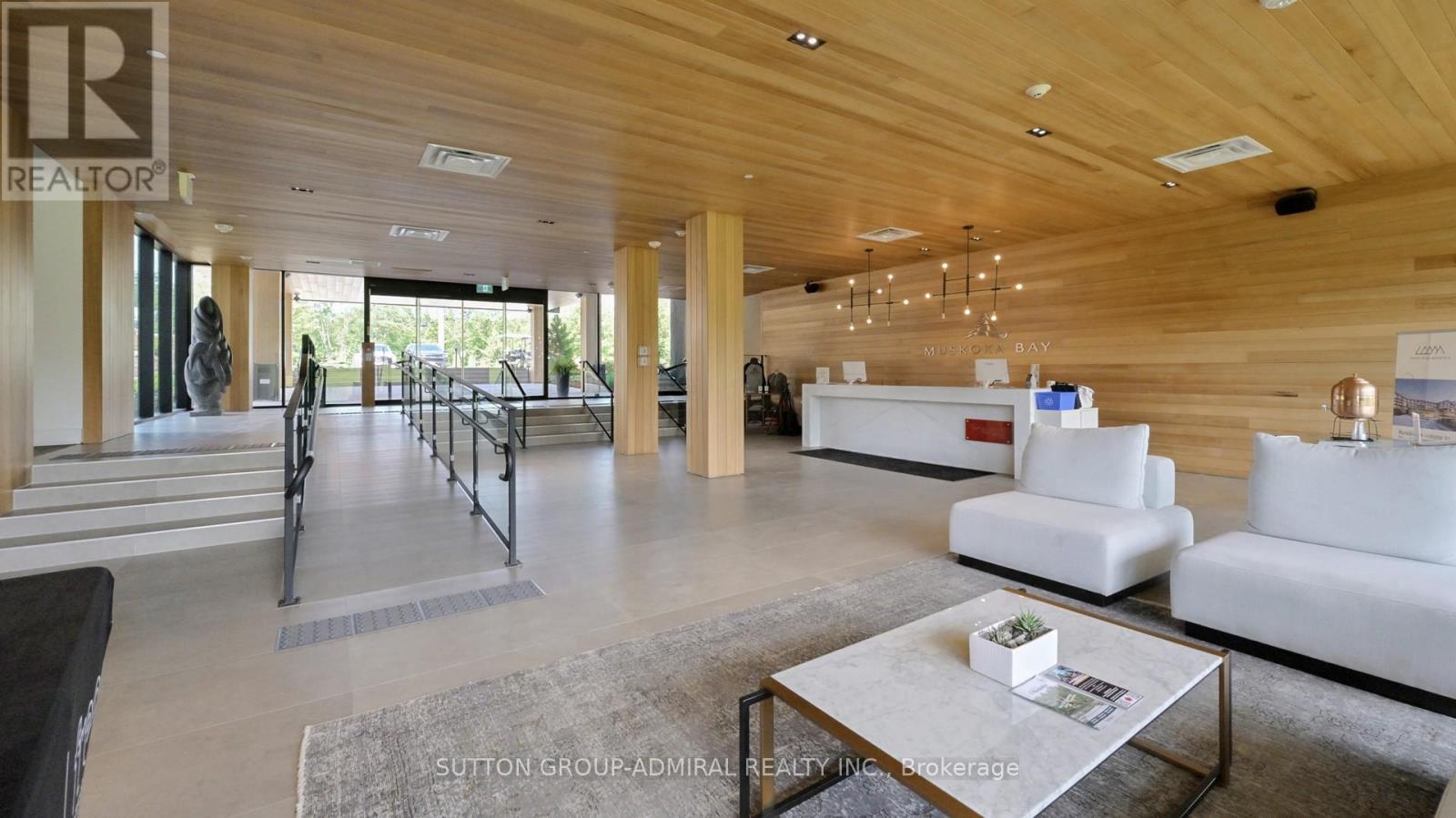 209 - 120 Carrick Trail, Gravenhurst (Muskoka (S)), Ontario  P1P 0A2 - Photo 2 - X12277608
