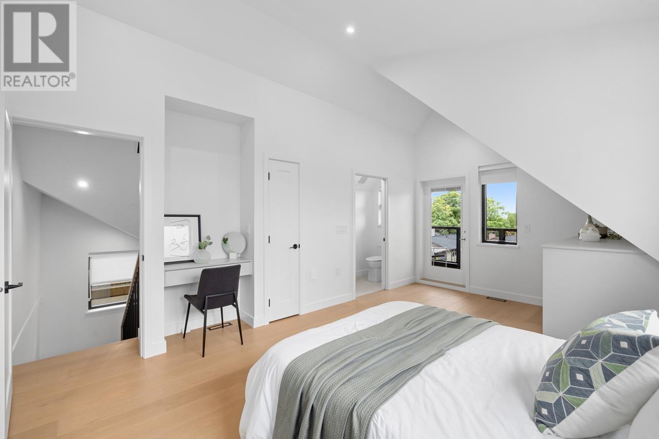 2 2247 Parker Street, Vancouver, British Columbia  V5L 2L8 - Photo 24 - R3025737