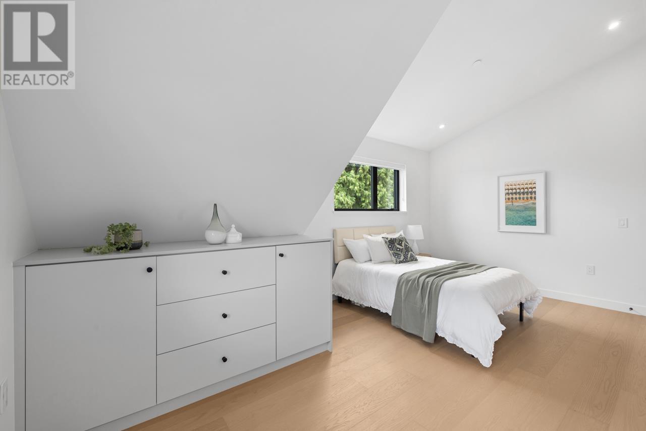 2 2247 Parker Street, Vancouver, British Columbia  V5L 2L8 - Photo 25 - R3025737