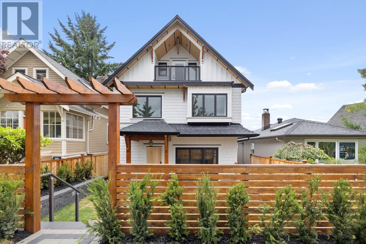 2 2247 Parker Street, Vancouver, British Columbia  V5L 2L8 - Photo 33 - R3025737