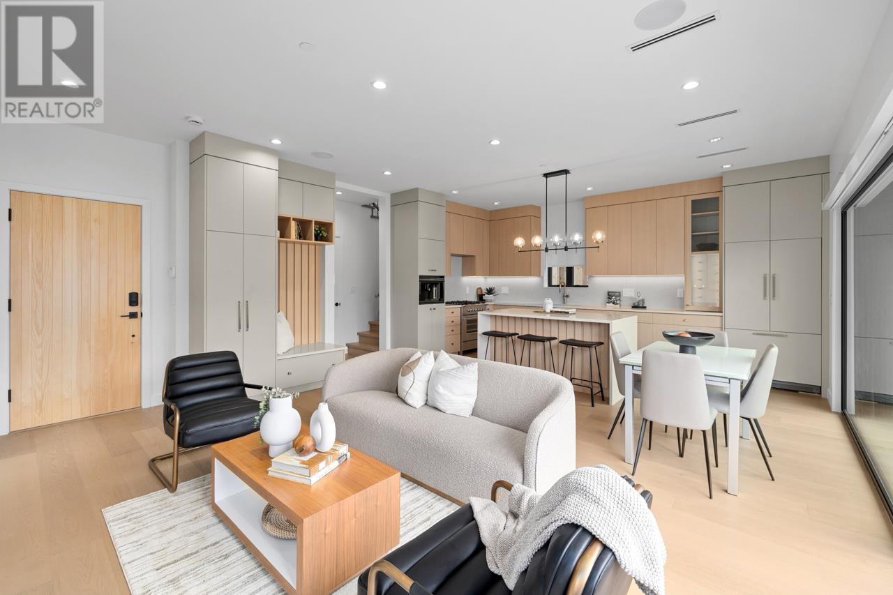 2 2247 Parker Street, Vancouver, British Columbia  V5L 2L8 - Photo 4 - R3025737