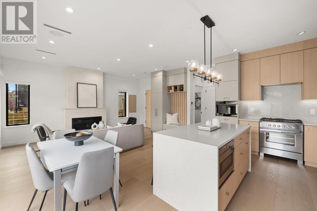 2 2247 Parker Street, Vancouver, British Columbia  V5L 2L8 - Photo 9 - R3025737