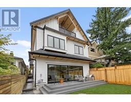 2 2247 Parker Street, Vancouver, Ca
