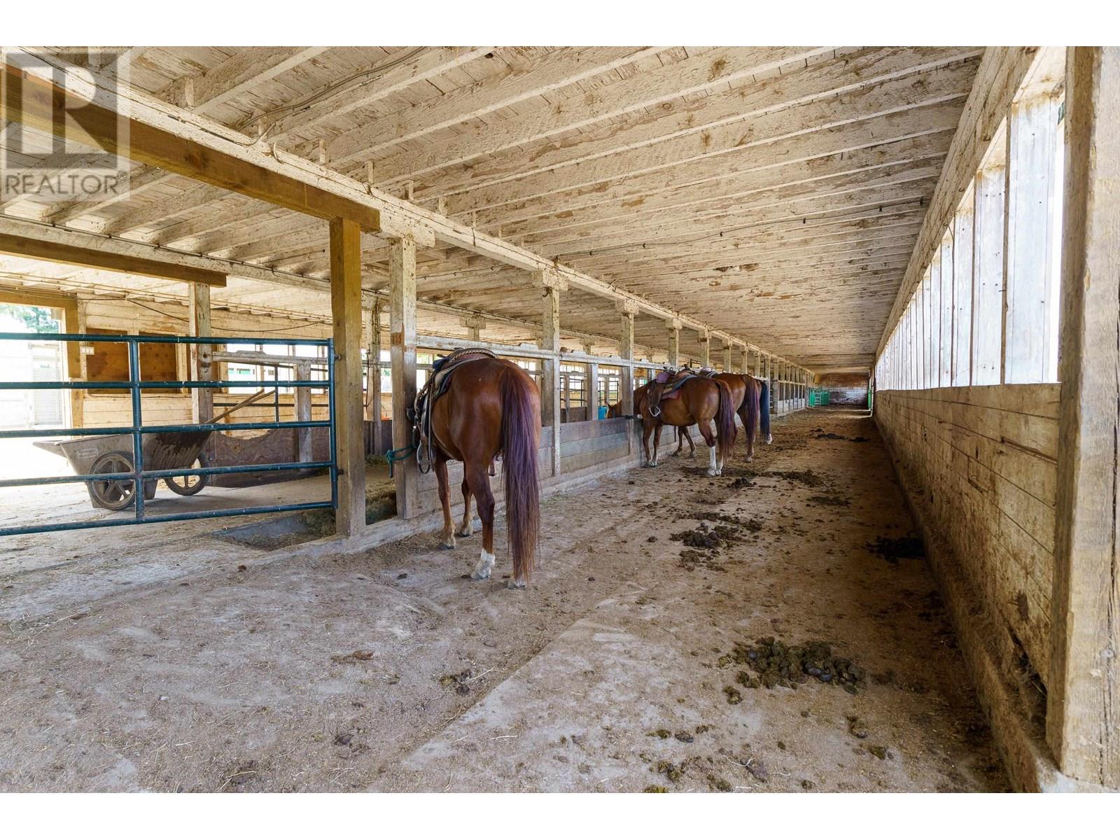 20254 Old Dewdney Trunk Road, Pitt Meadows, British Columbia  V3Y 1Z1 - Photo 31 - C8070686