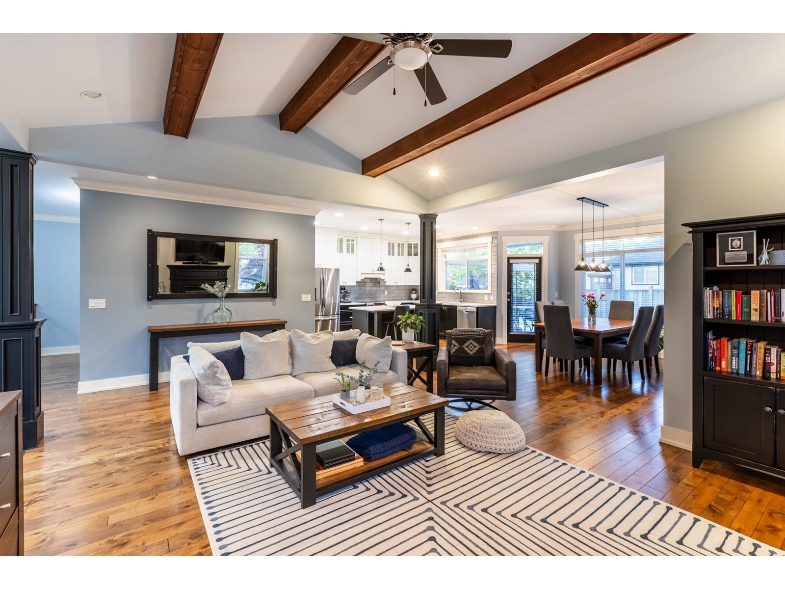 Property at 3818 CAVES COURT image 5