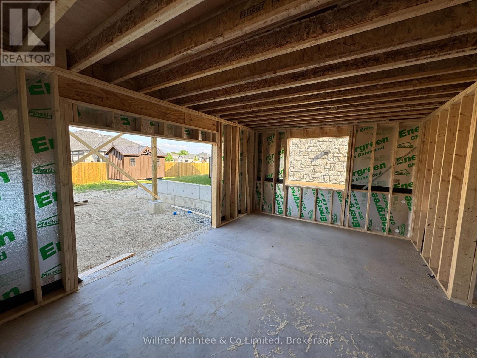 212 Devinwood Avenue, Brockton, Ontario  N0G 2V0 - Photo 11 - X12277695