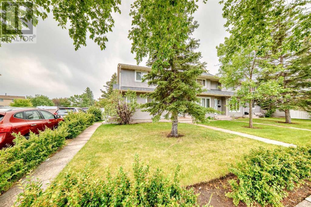 Property at 307 Falshire Drive NE image 3
