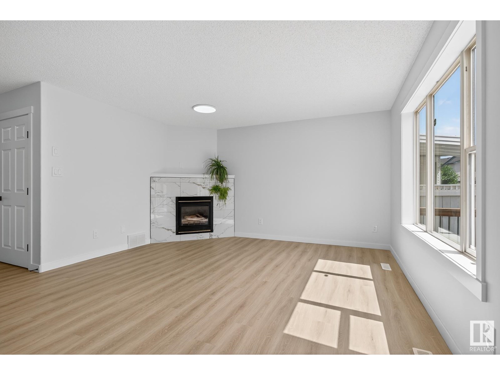 168 Ward Cr Nw, Edmonton, Alberta  T6T 1M6 - Photo 15 - E4447077