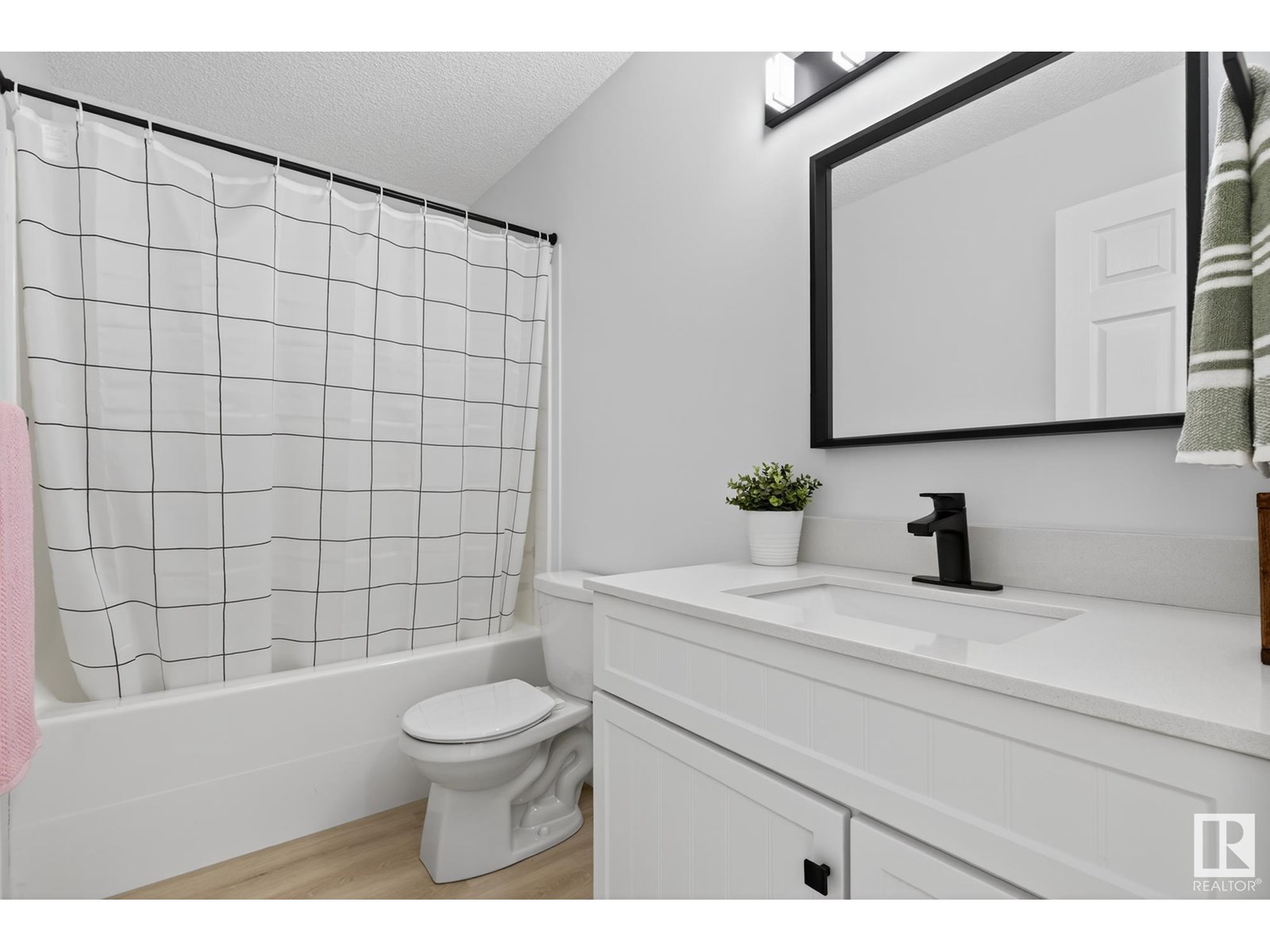 168 Ward Cr Nw, Edmonton, Alberta  T6T 1M6 - Photo 30 - E4447077