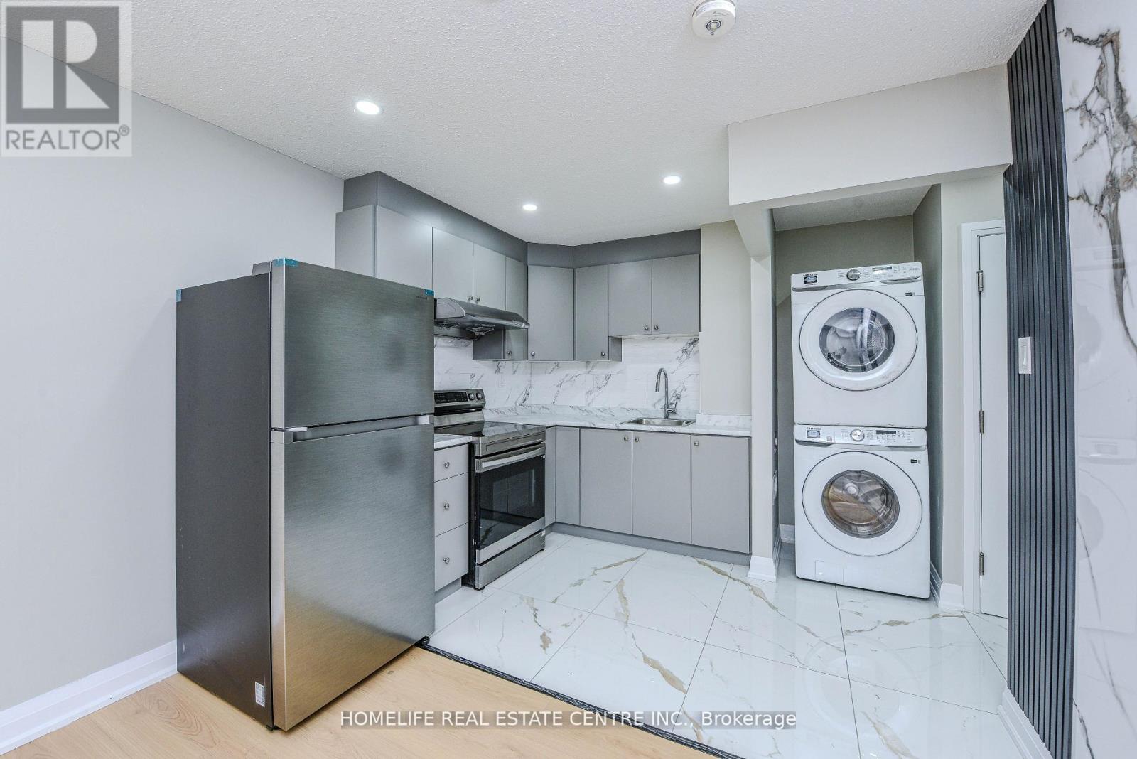 37 Newlyn Crescent, Brampton, Ontario  L6V 3A9 - Photo 23 - W12277655