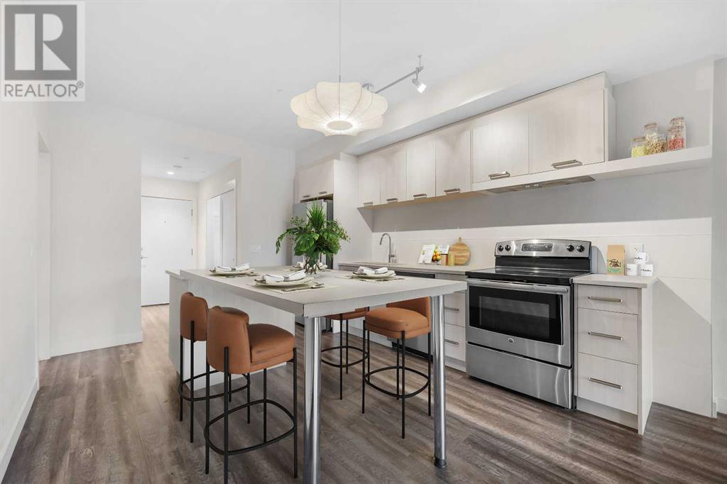 Property at 305, 730 5 Street NE image 3