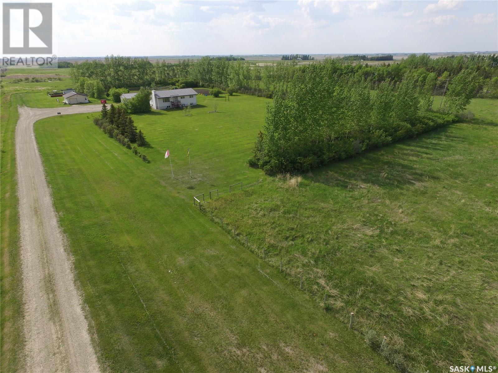 Lemon Acreage, Kingsley Rm No. 124, Saskatchewan  S0G 2S0 - Photo 1 - SK989095