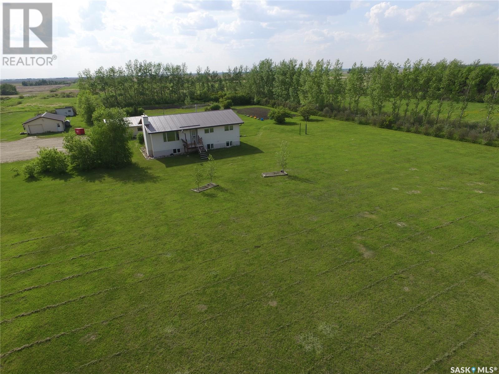 Lemon Acreage, Kingsley Rm No. 124, Saskatchewan  S0G 2S0 - Photo 2 - SK989095