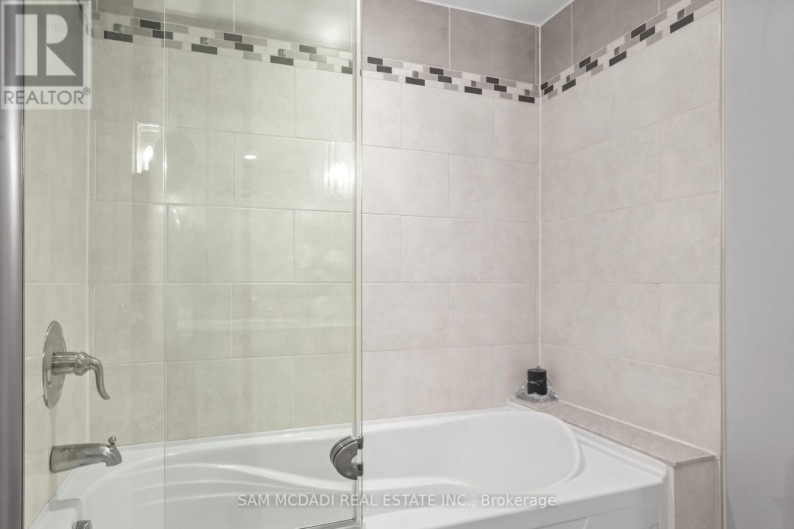 7 Oldham Crescent, Brampton, Ontario  L6Z 1W2 - Photo 28 - W12277696