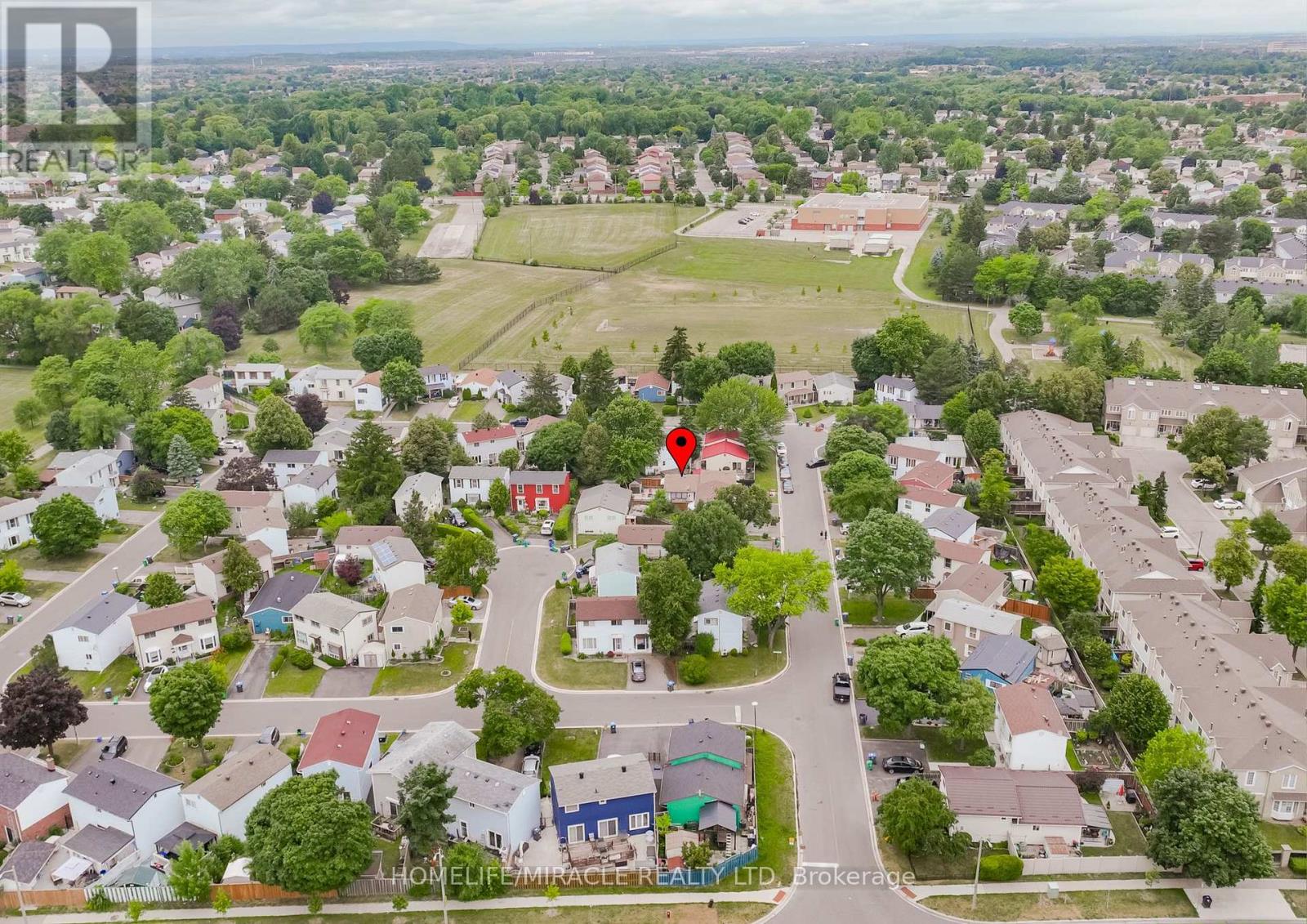 10 Huntingwood Crescent, Brampton (Central Park), Ontario  L6S 1S6 - Photo 39 - W12277702