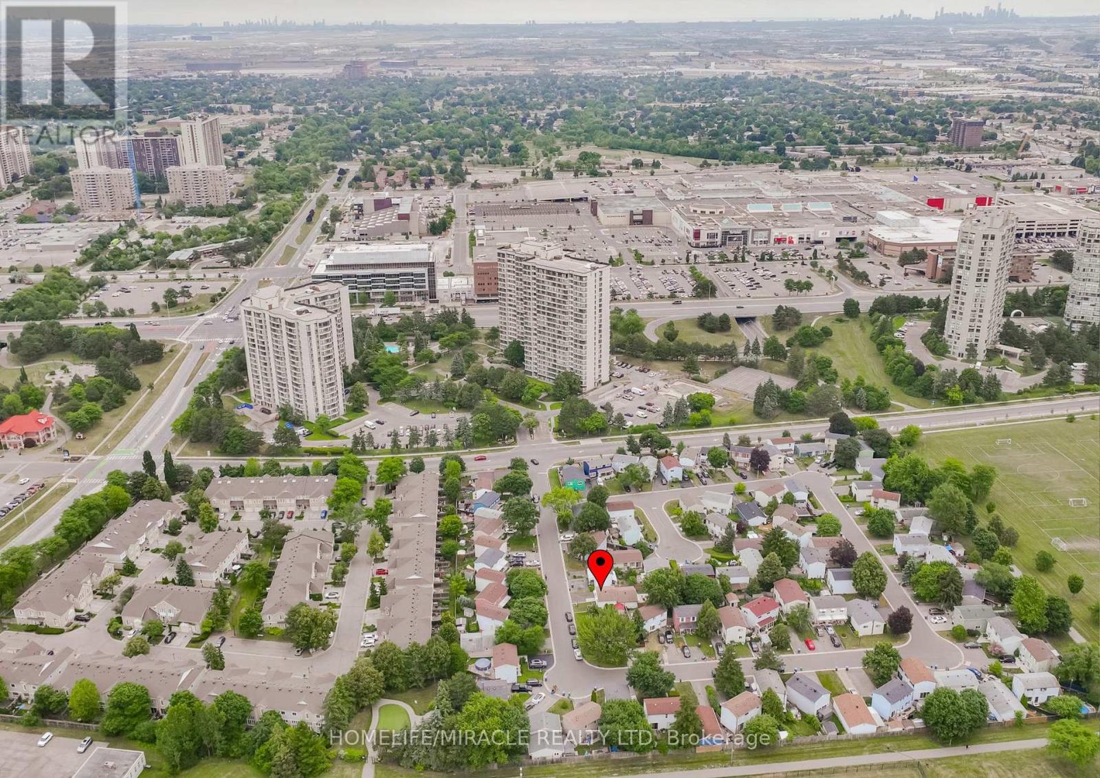 10 Huntingwood Crescent, Brampton (Central Park), Ontario  L6S 1S6 - Photo 42 - W12277702