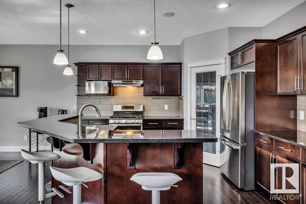 Property at 17028 78 ST NW image 3