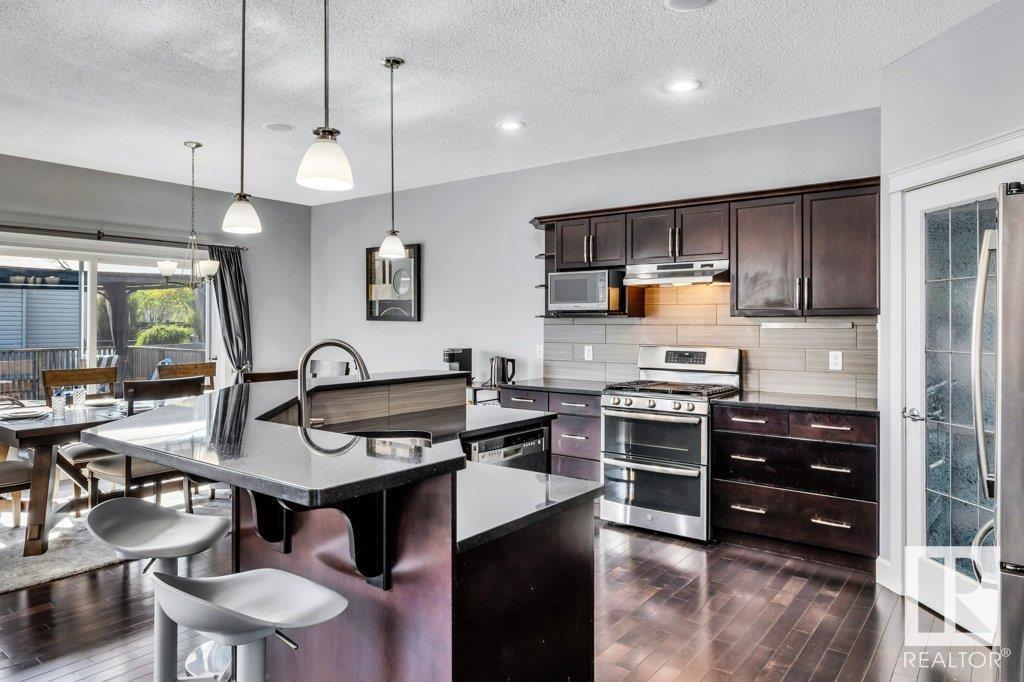 Property at 17028 78 ST NW image 4