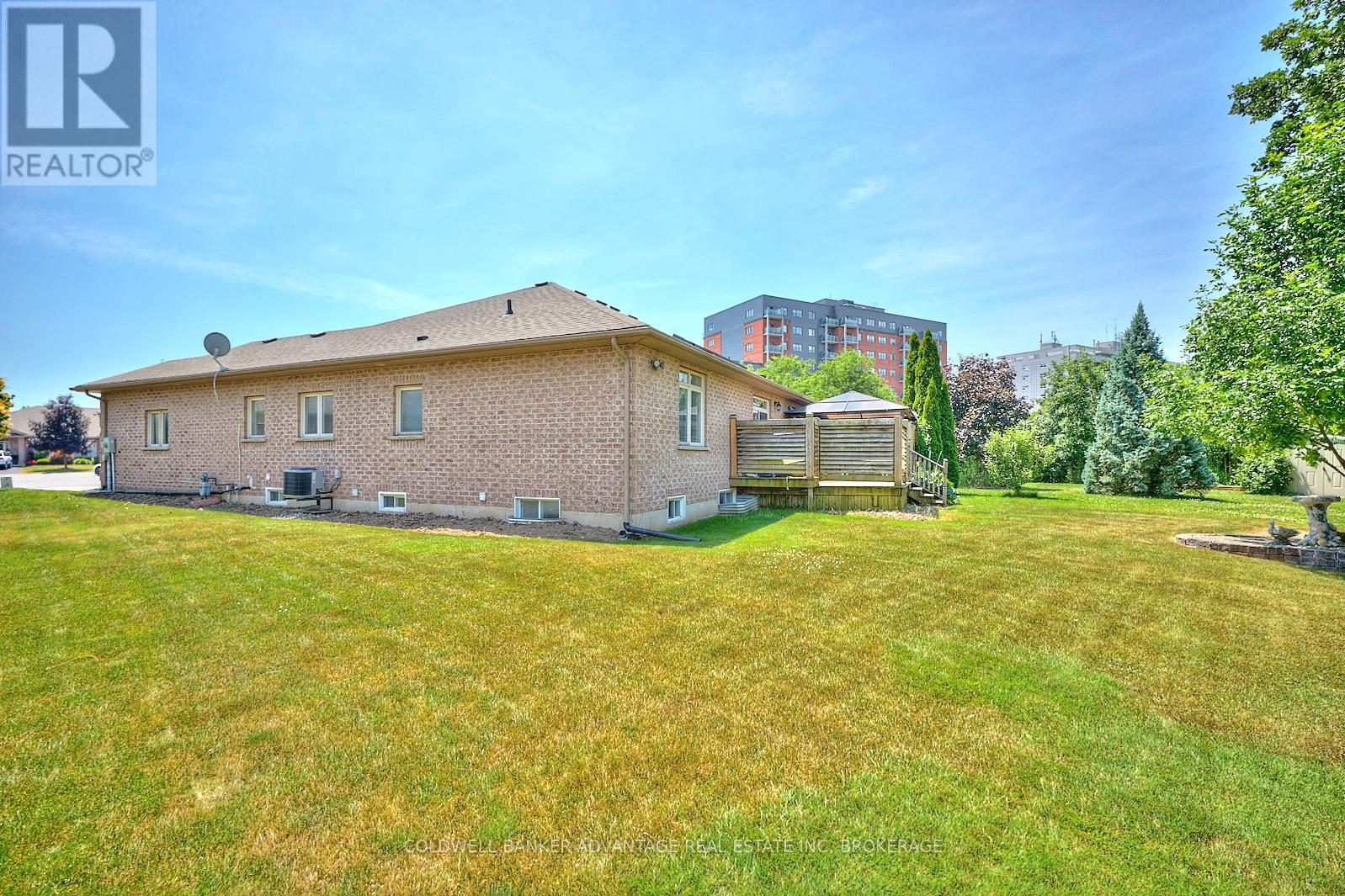 Property at 54 BRIDGEWATER COURT image 4