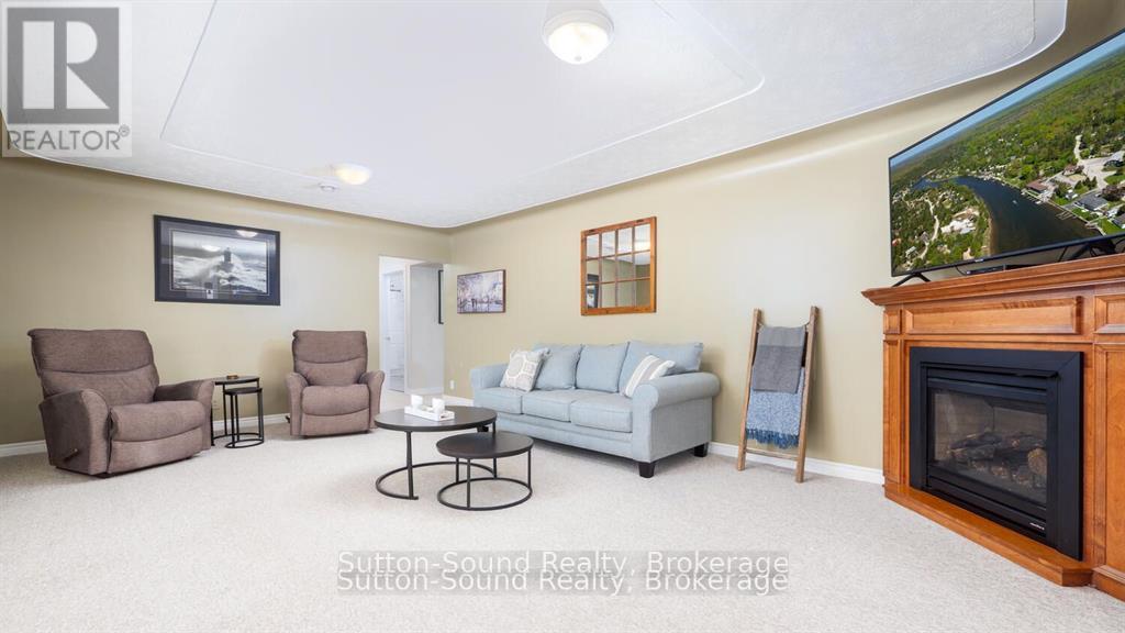 68 Sauble Falls Road, South Bruce Peninsula, Ontario  N0H 2G0 - Photo 12 - X12277254