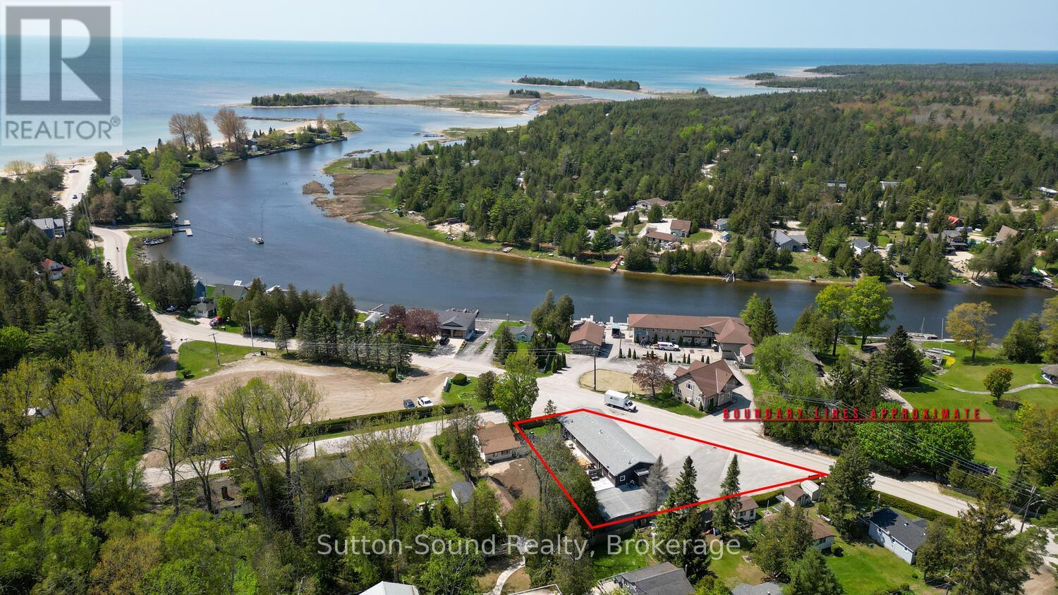 68 Sauble Falls Road, South Bruce Peninsula, Ontario  N0H 2G0 - Photo 26 - X12277254