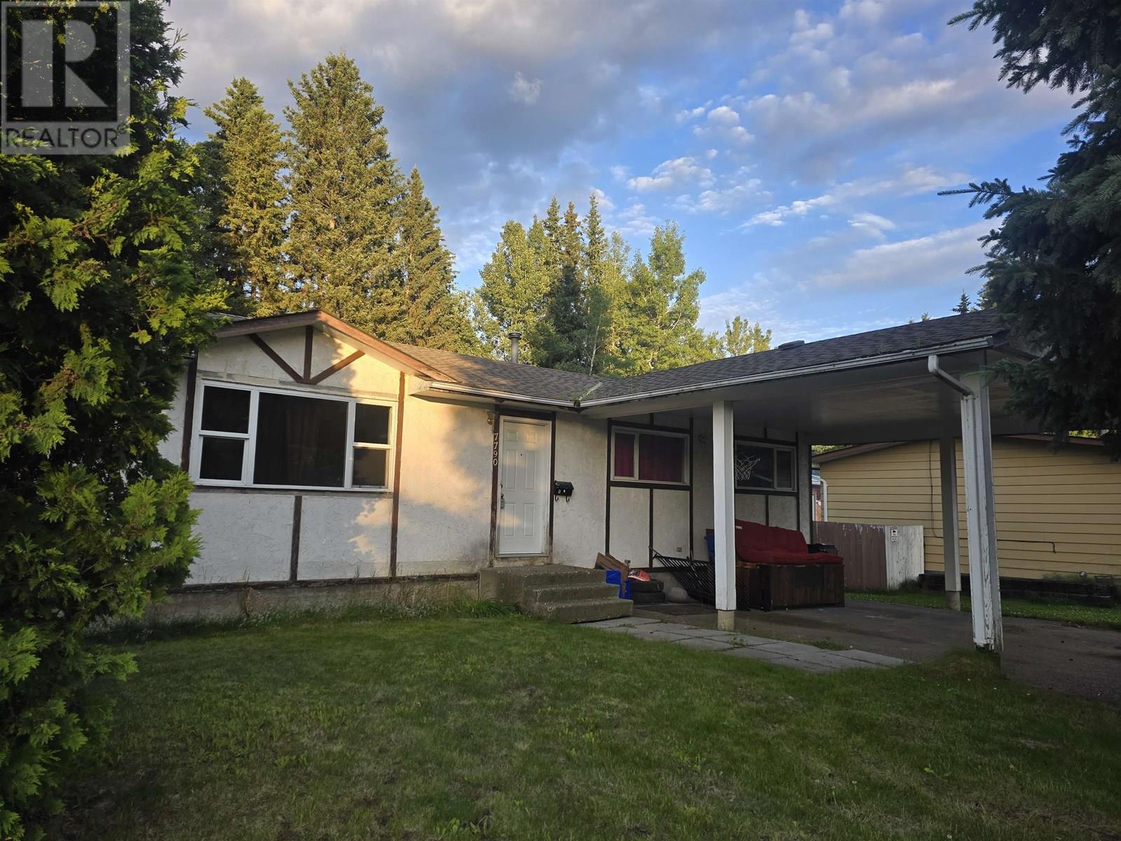 Property at 7790 QUEENS CRESCENT image 1